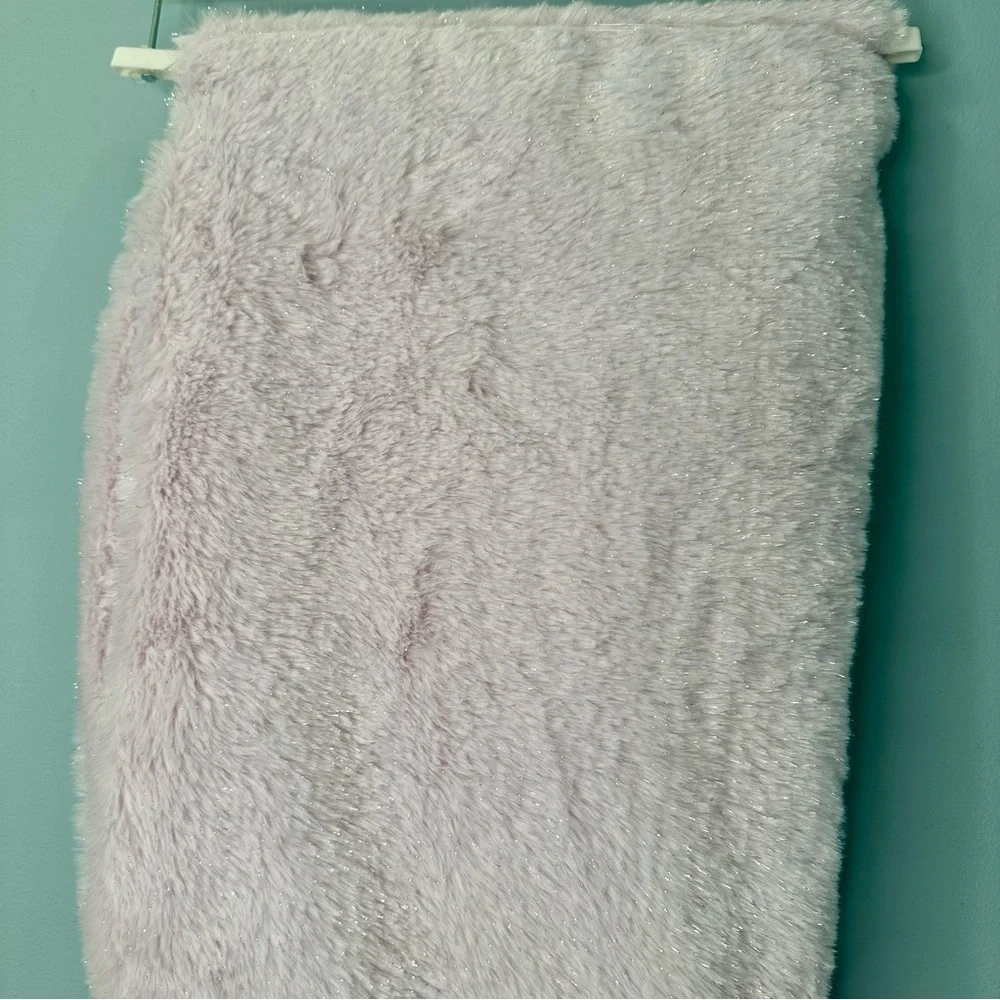 CUPCAKES & CASHMERE THROW‎ SPARKLE BUNNY LILAC FAUX FUR BLANKET